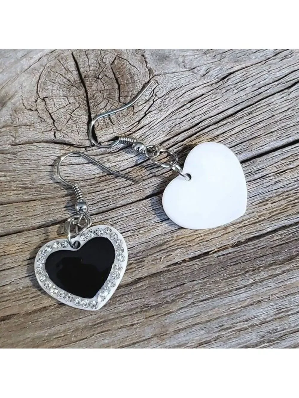 Vintage Y2K White Black Lucite Austrian Crystal Dangly Heart Earrings